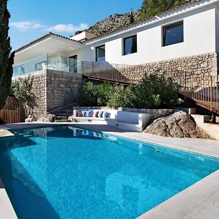 Villa La Font Alta - By Emerald *
